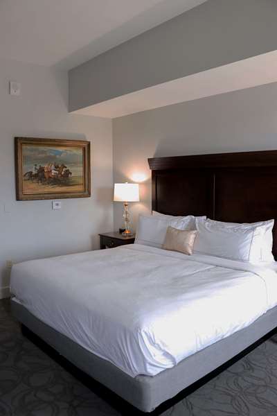  - St James Hotel Selma