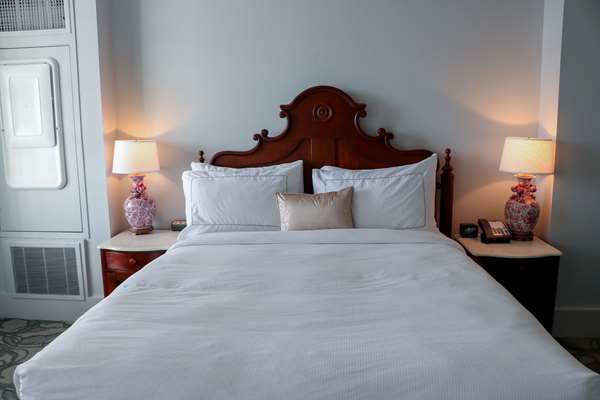  - St James Hotel Selma