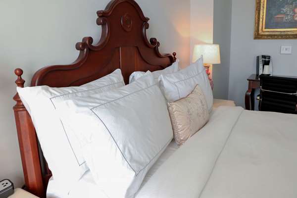  - St James Hotel Selma