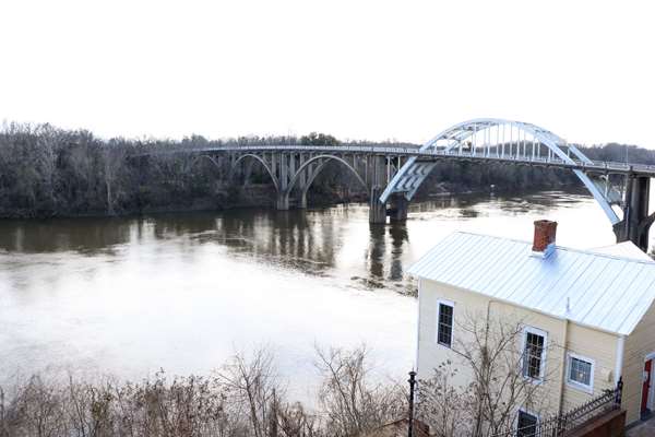  - St James Hotel Selma