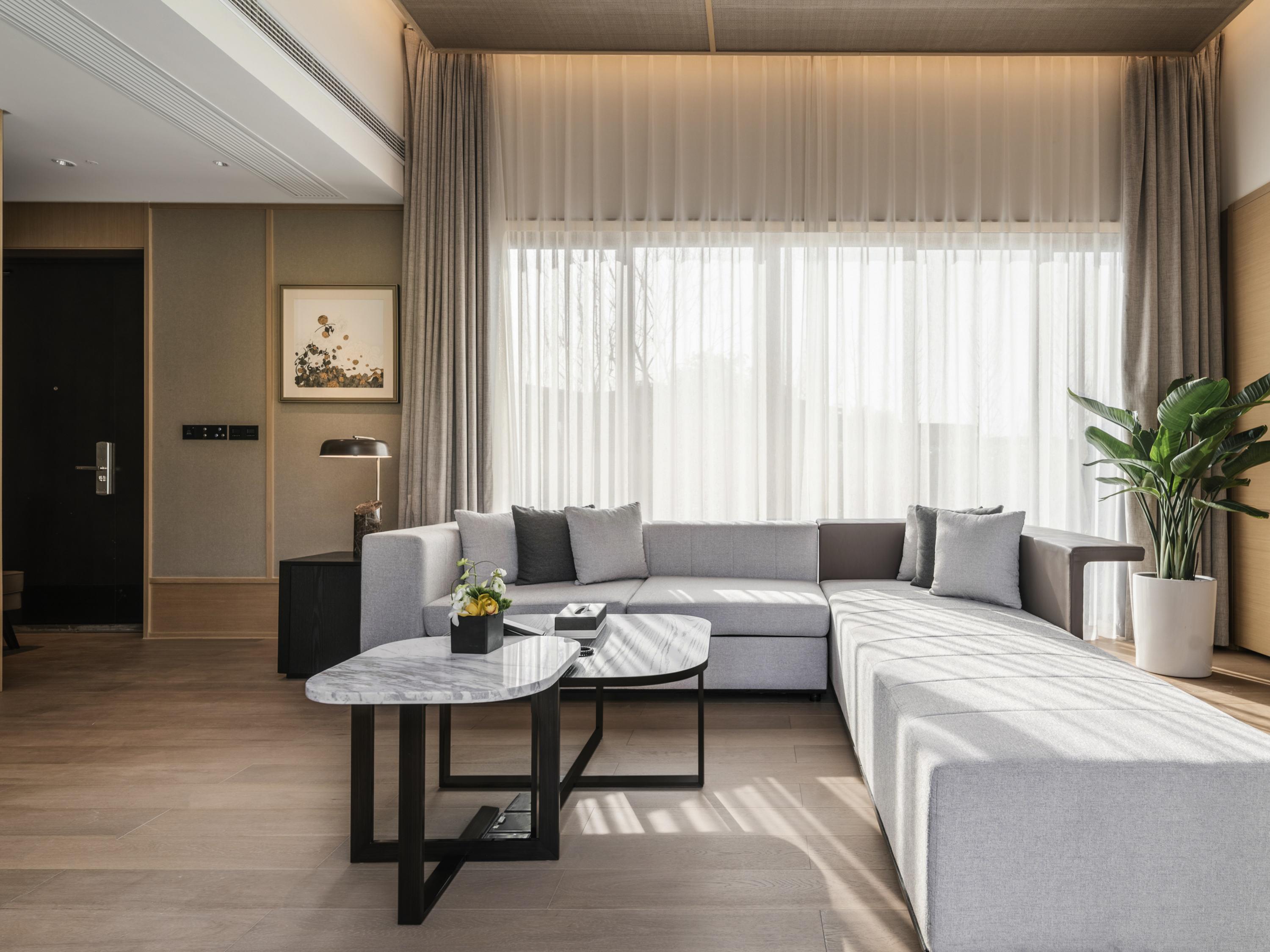 Ocean Spring Resort Chengdu, MGallery by Sofitel Room Type - PIEDOMENT VILLA, 1 King Size Bed,Garden View