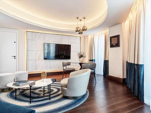 Presidential Suite
