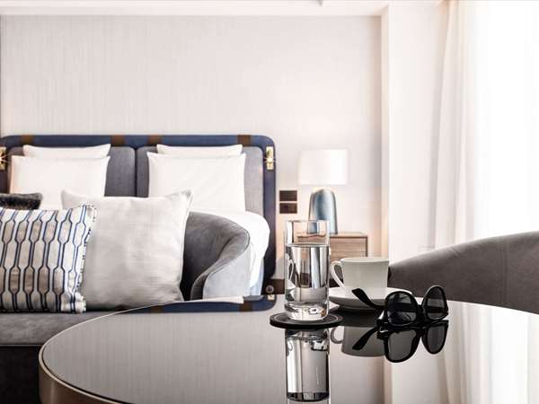 Deluxe Suite with 1 kingsize bed