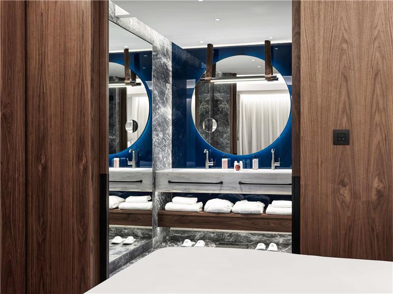 Executive Suite with 1 kingsize bed