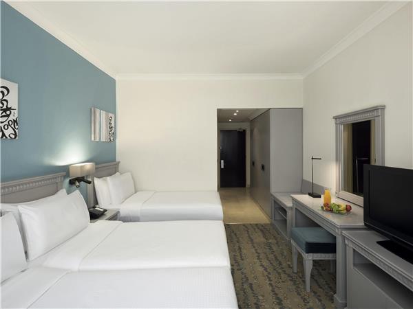 Classic 3 Single beds City or Courtyard