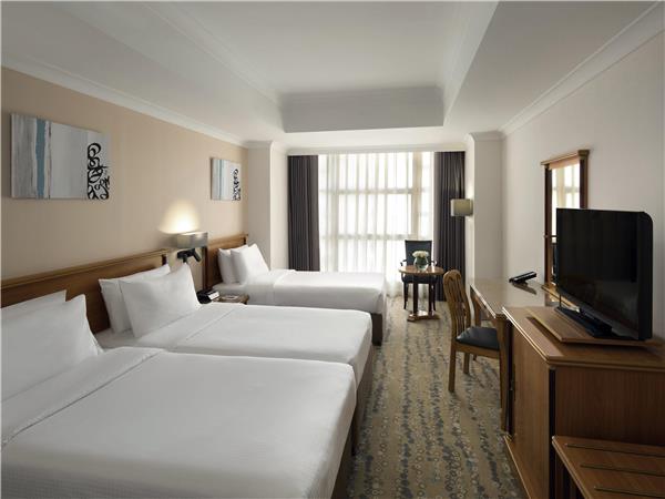 Superior 3 Single Beds