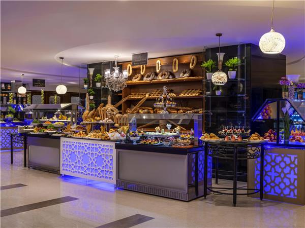 Anwar Al Madinah Mövenpick