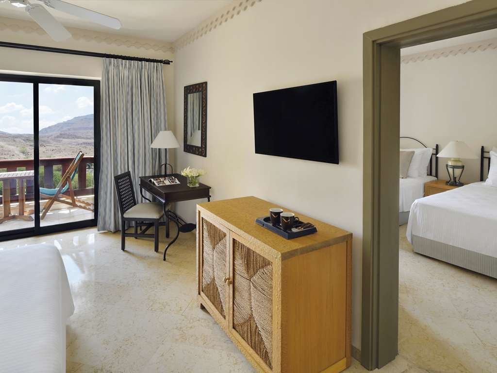 Mövenpick Dead Sea Jordan-guestroom-Guest Room,On-Site.jpg