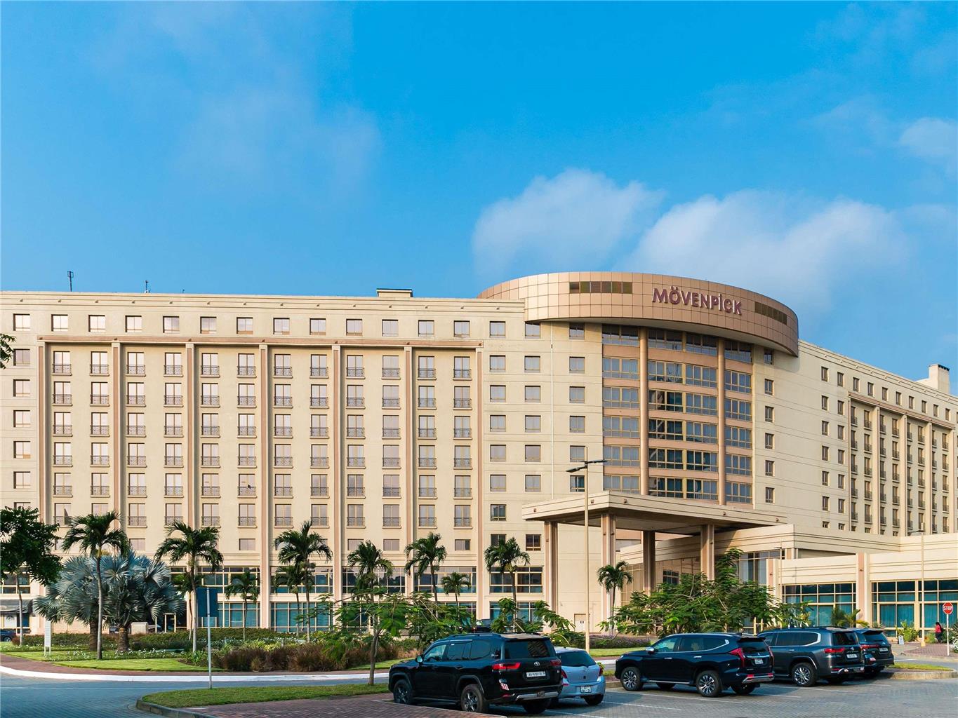 Moevenpick Ambassador Hotel Accra