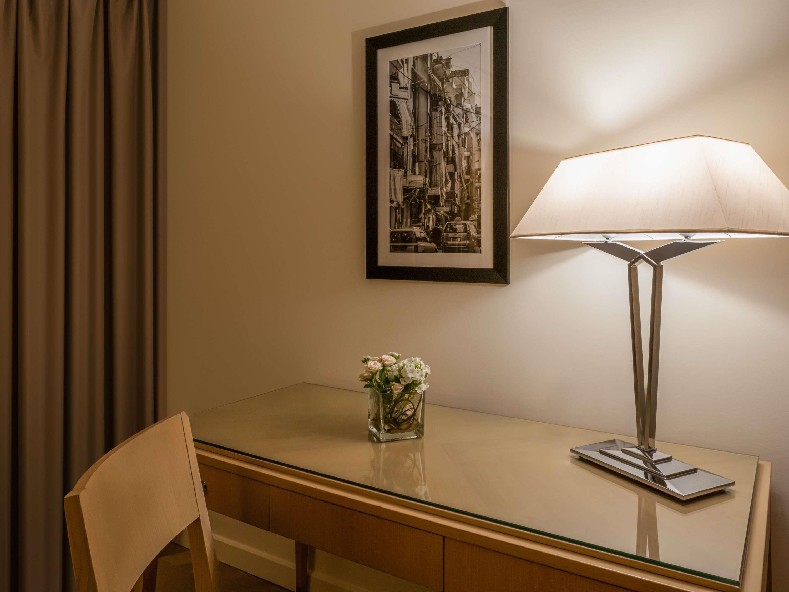 Movenpick Hotel Beirut Room Type - CLASSIC KING