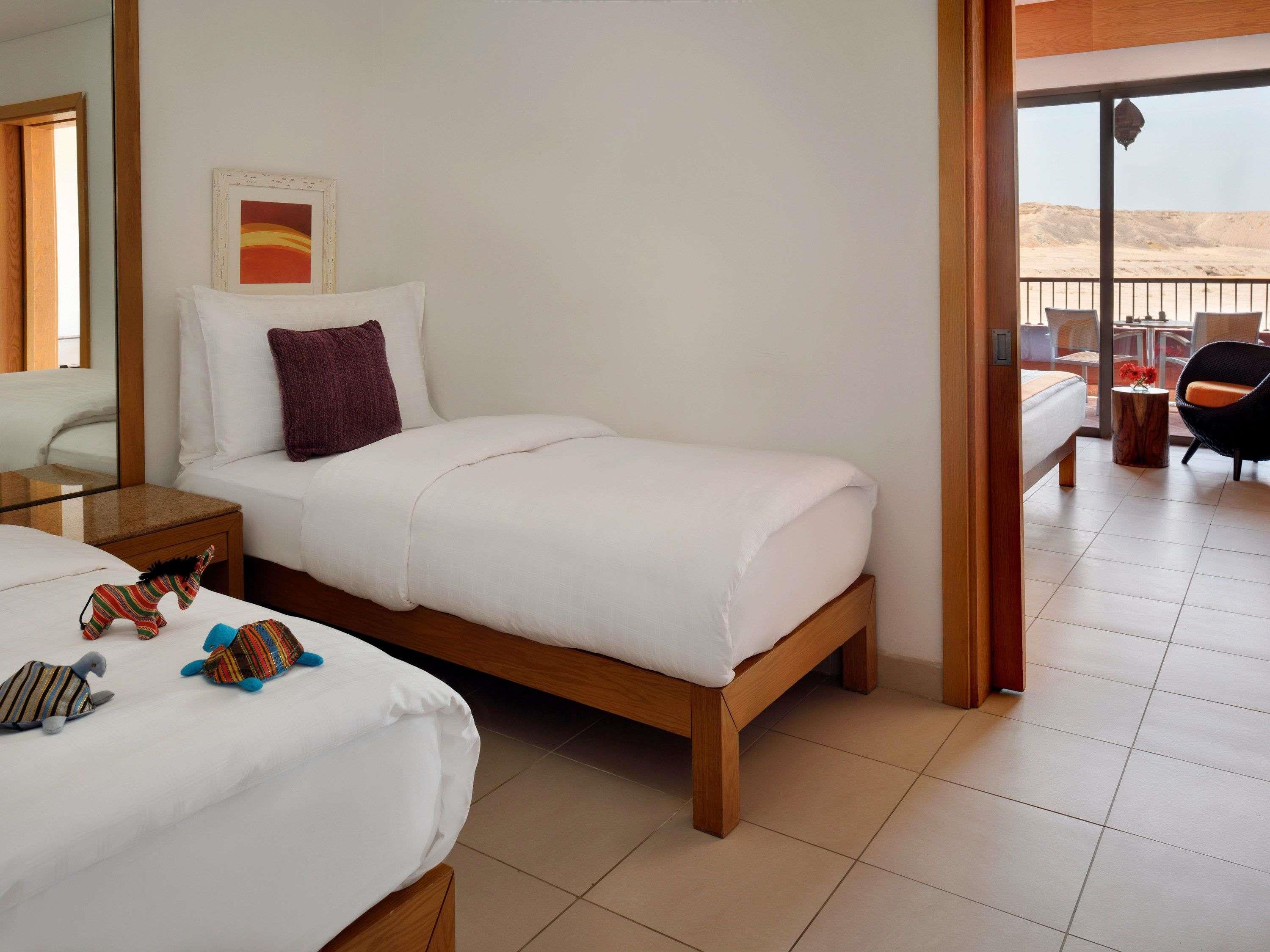 MOVENPICK RESORT TALA BAY Room Type - Family Superior