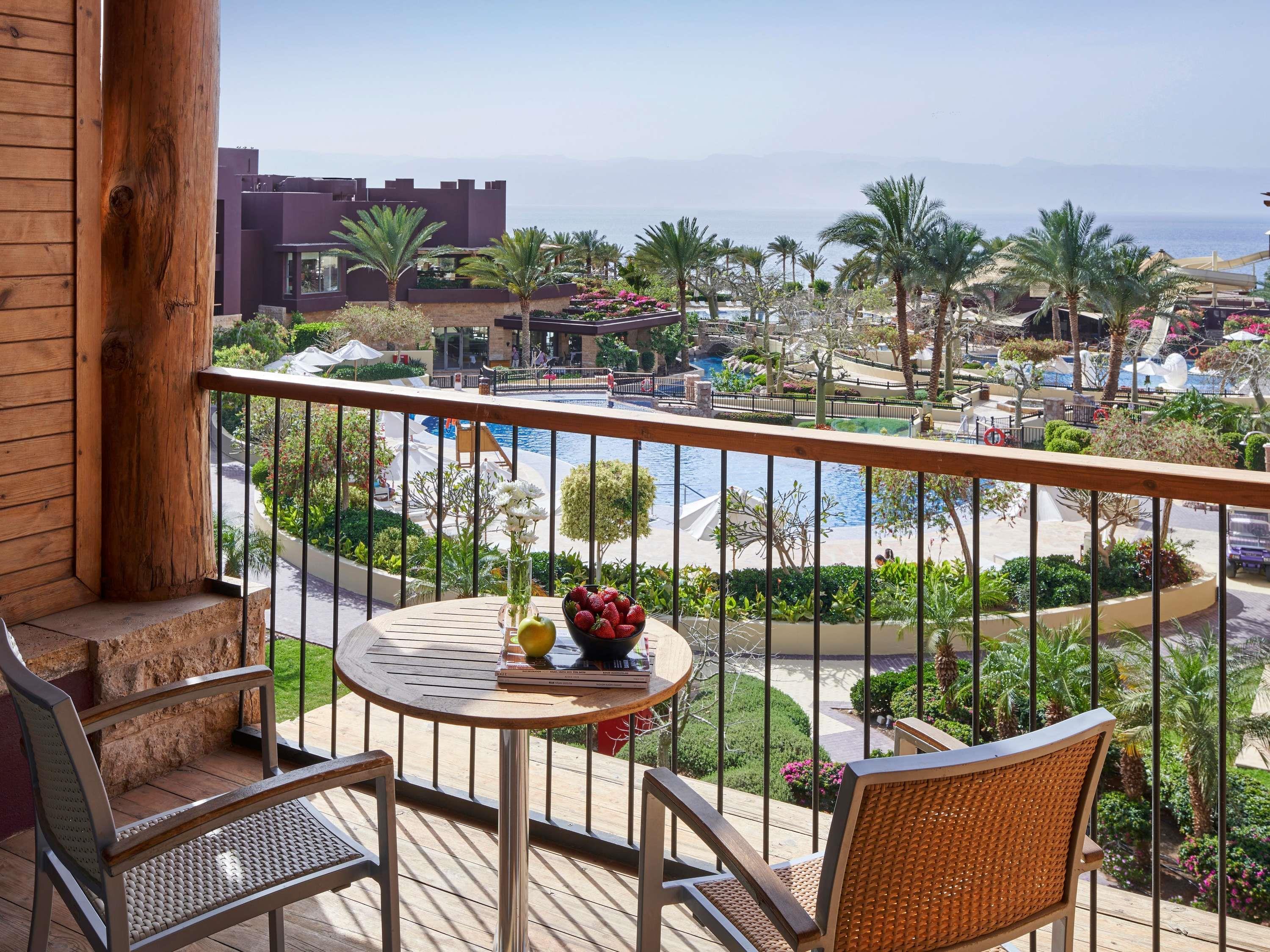 MOVENPICK RESORT TALA BAY Room Type - Superior King Pool View
