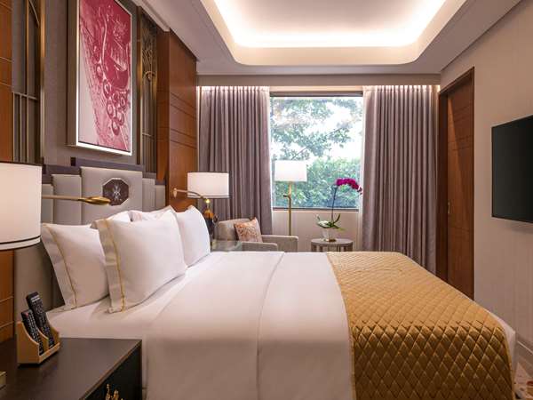 EXECUTIVE SUITE, Club lounge access, 1 King Size Bed, Bay View