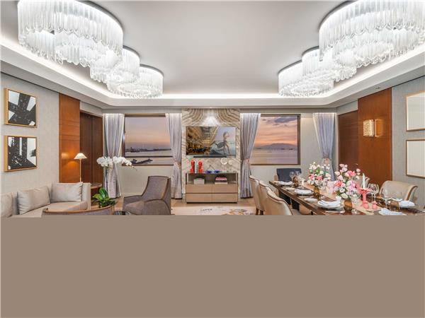 PRESIDENTIAL SUITE, Club lounge access, 1 King Size Bed, Bay View