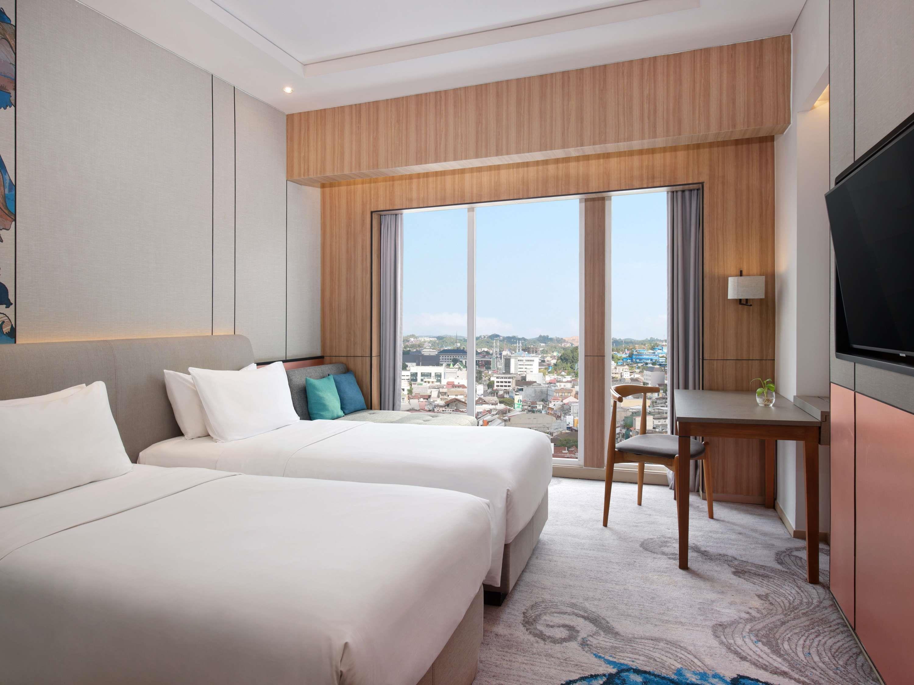 Mercure Samarinda Room Type - Superior Room - 2 Single Beds
