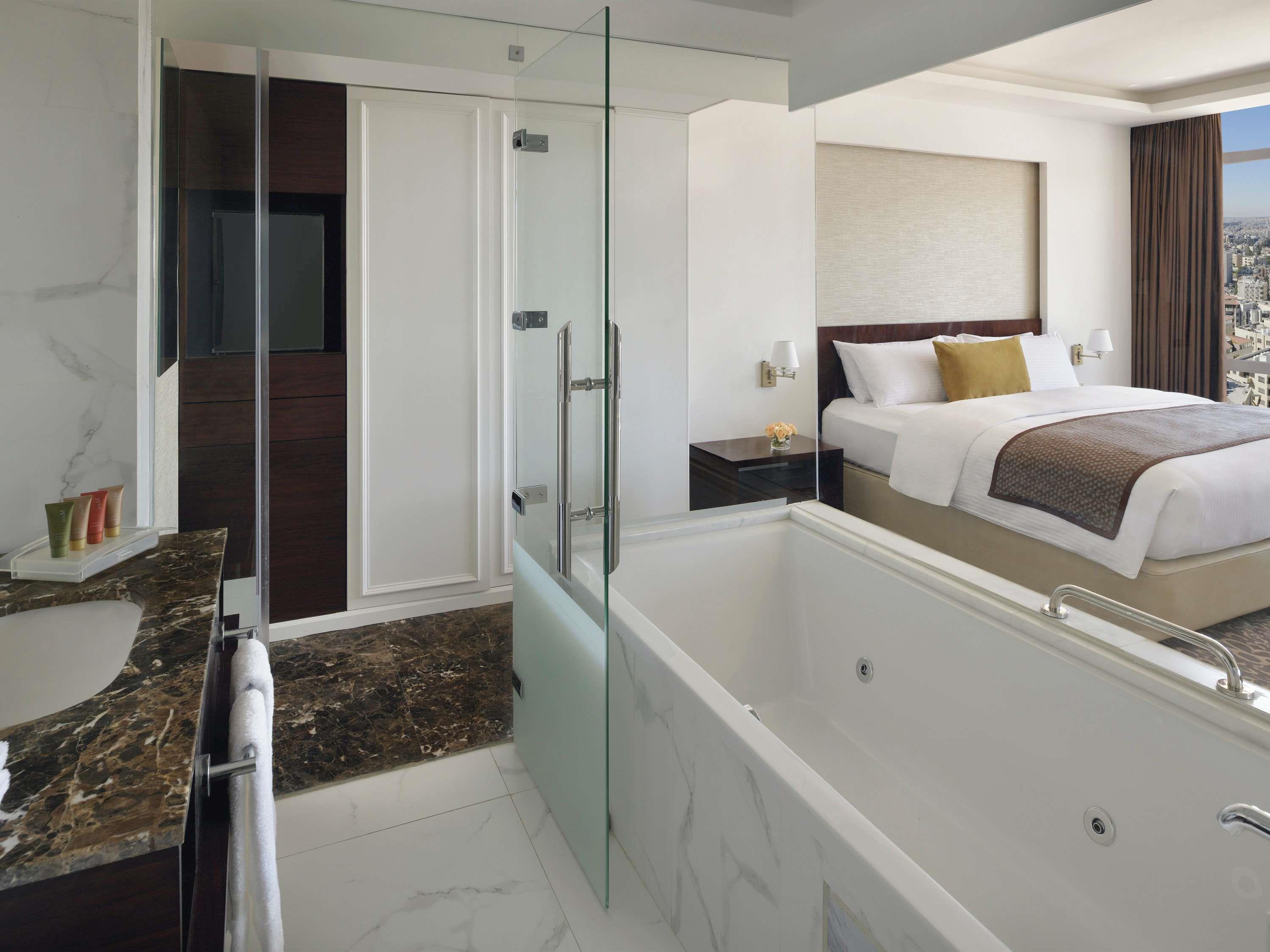 Movenpick Hotel Amman Room Type - Presidential Suite King