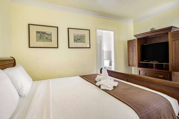  - Americas Best Value Inn Historic Clewiston Inn