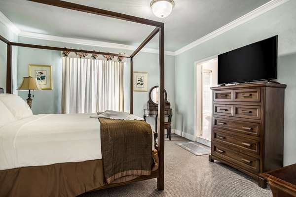 Suite - Americas Best Value Inn Historic Clewiston Inn