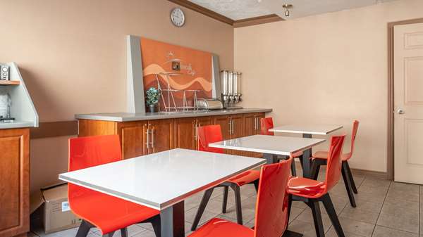 Amenities - Knights Inn North Bay