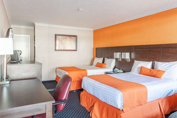  - Knights Inn North Bay