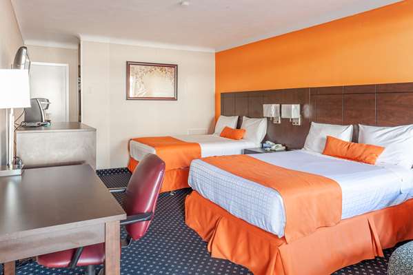  - Knights Inn North Bay