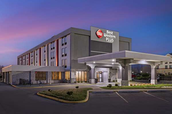 Exterior view - Best Western Plus South Holland Hotel - I-80 & I-294, Exit 2