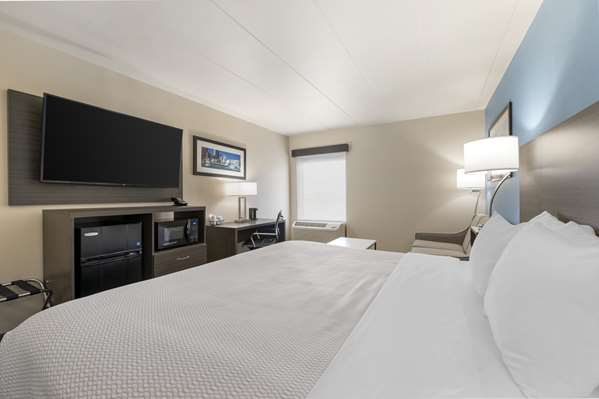  - Best Western Plus South Holland Hotel - I-80 & I-294, Exit 2