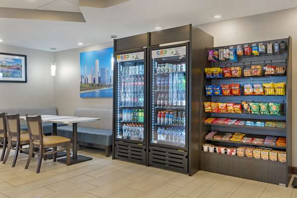  - Best Western Plus South Holland Hotel - I-80 & I-294, Exit 2