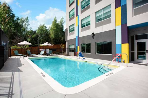 Pool - Tru by Hilton East Asheville - I-40, Exit 55