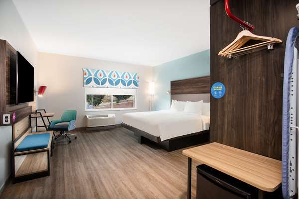  - Tru by Hilton East Asheville - I-40, Exit 55