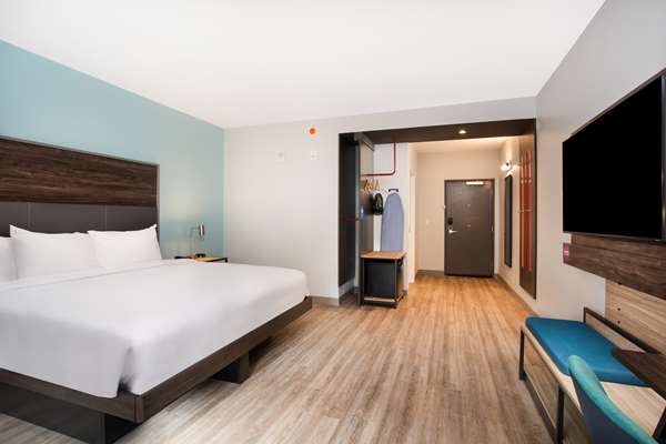  - Tru by Hilton East Asheville - I-40, Exit 55