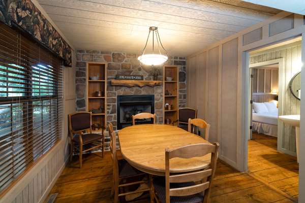  - Cabins at Green Mountain Branson