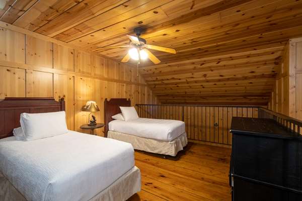  - Cabins at Green Mountain Branson