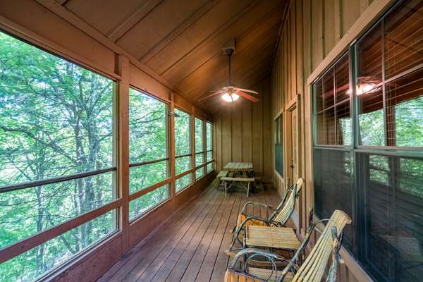  - Cabins at Green Mountain Branson