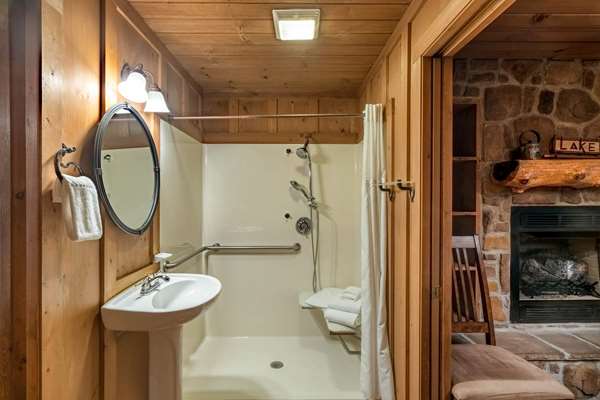  - Cabins at Green Mountain Branson