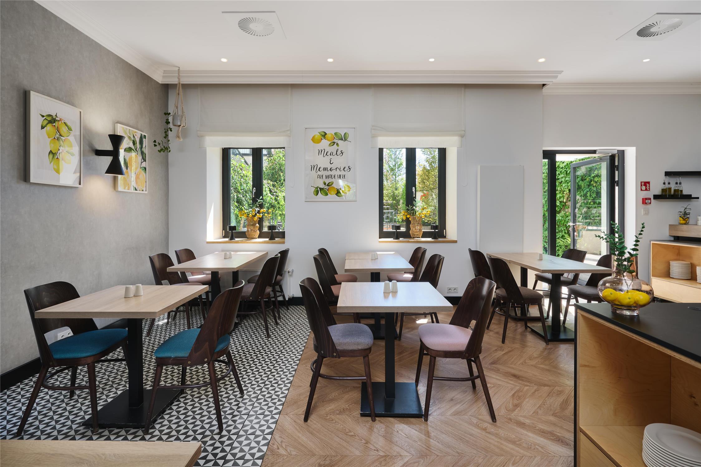 HOTEL TULIP RESIDENCES WARSAW TARGOWA - null