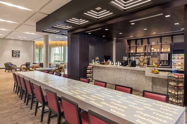 Bar - Summit Hotel Northeast Cincinnati