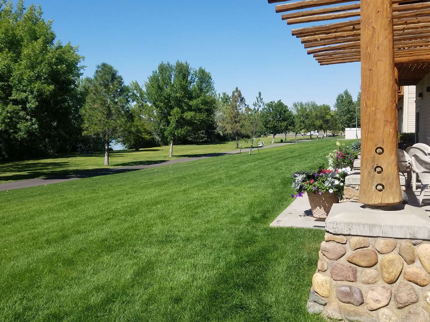 Best Western Plus Riverfront Hotel & Suites Great Falls, MT See Discounts