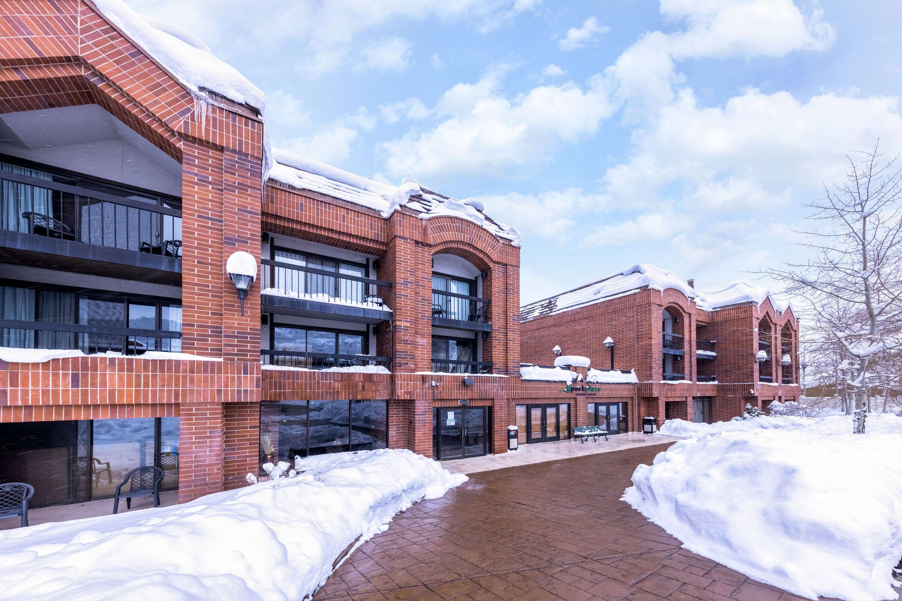 Exterior | Park Plaza Resort Park City a Ramada by Wyndham