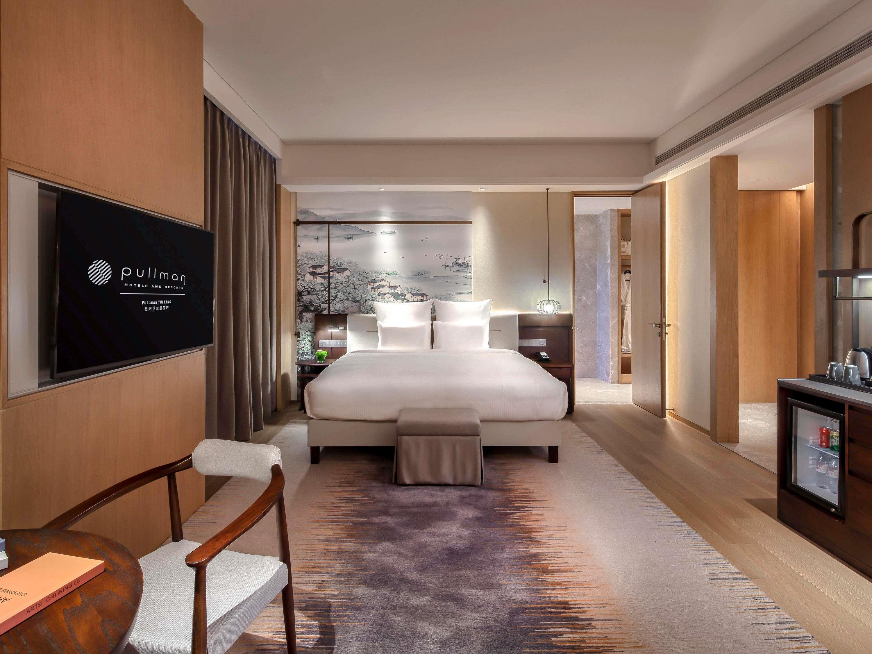Pullman Yueyang - Tap to explore photos