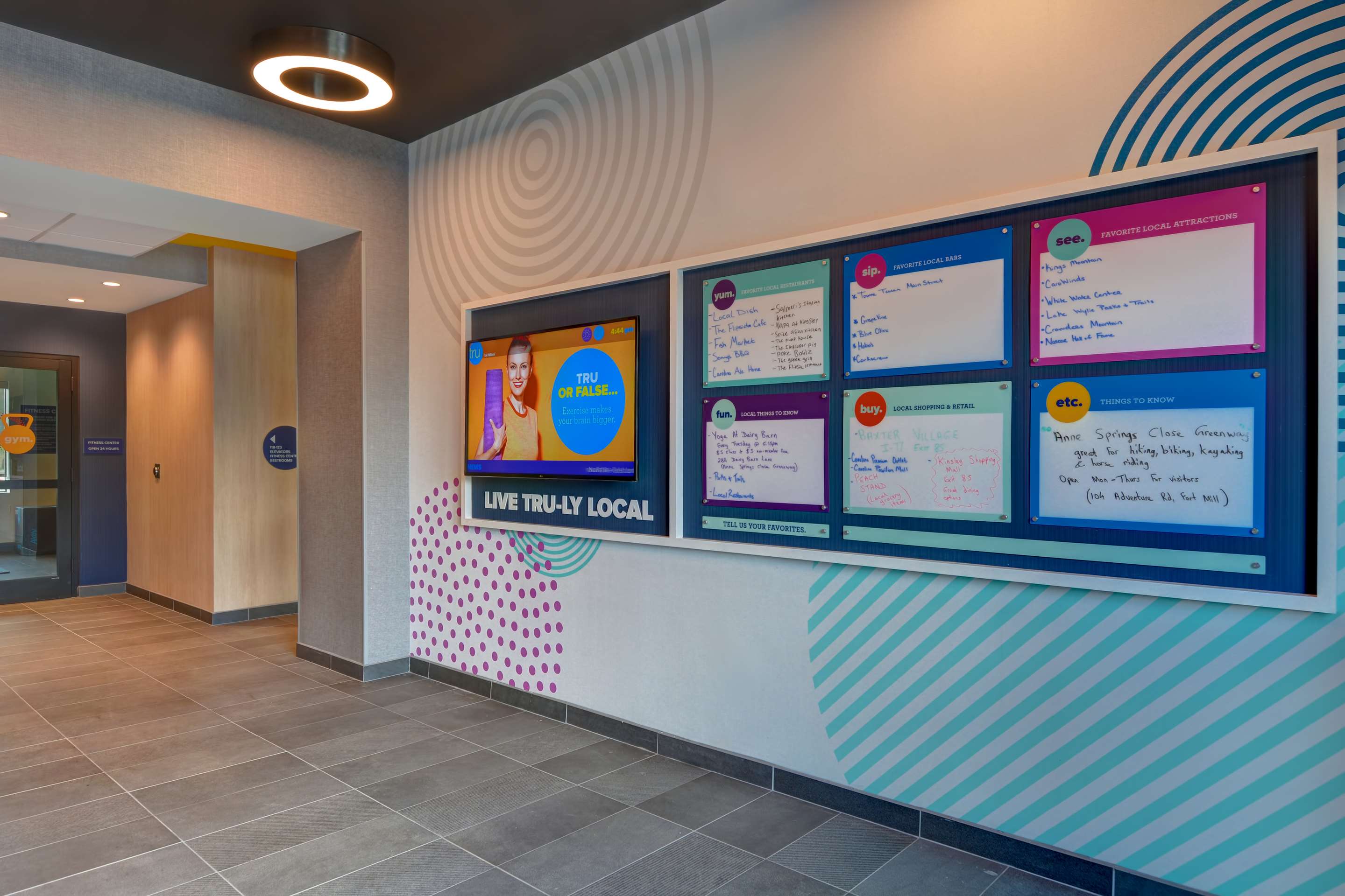 Lobby | Tru By Hilton Fort Mill, SC