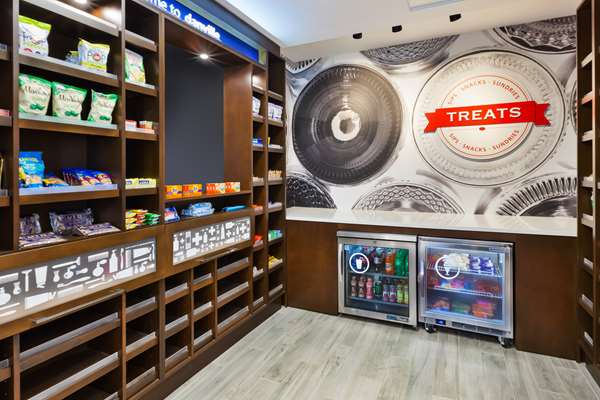 Restaurant - Hampton Inn Danville