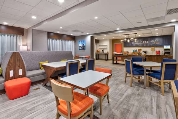 Amenities - Hampton Inn Danville