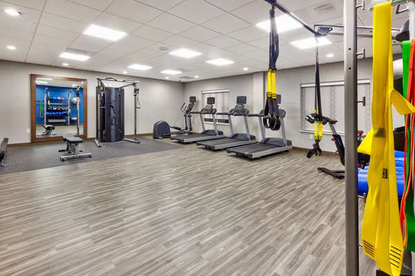 Fitness/ Exercise Room - Hampton Inn Danville