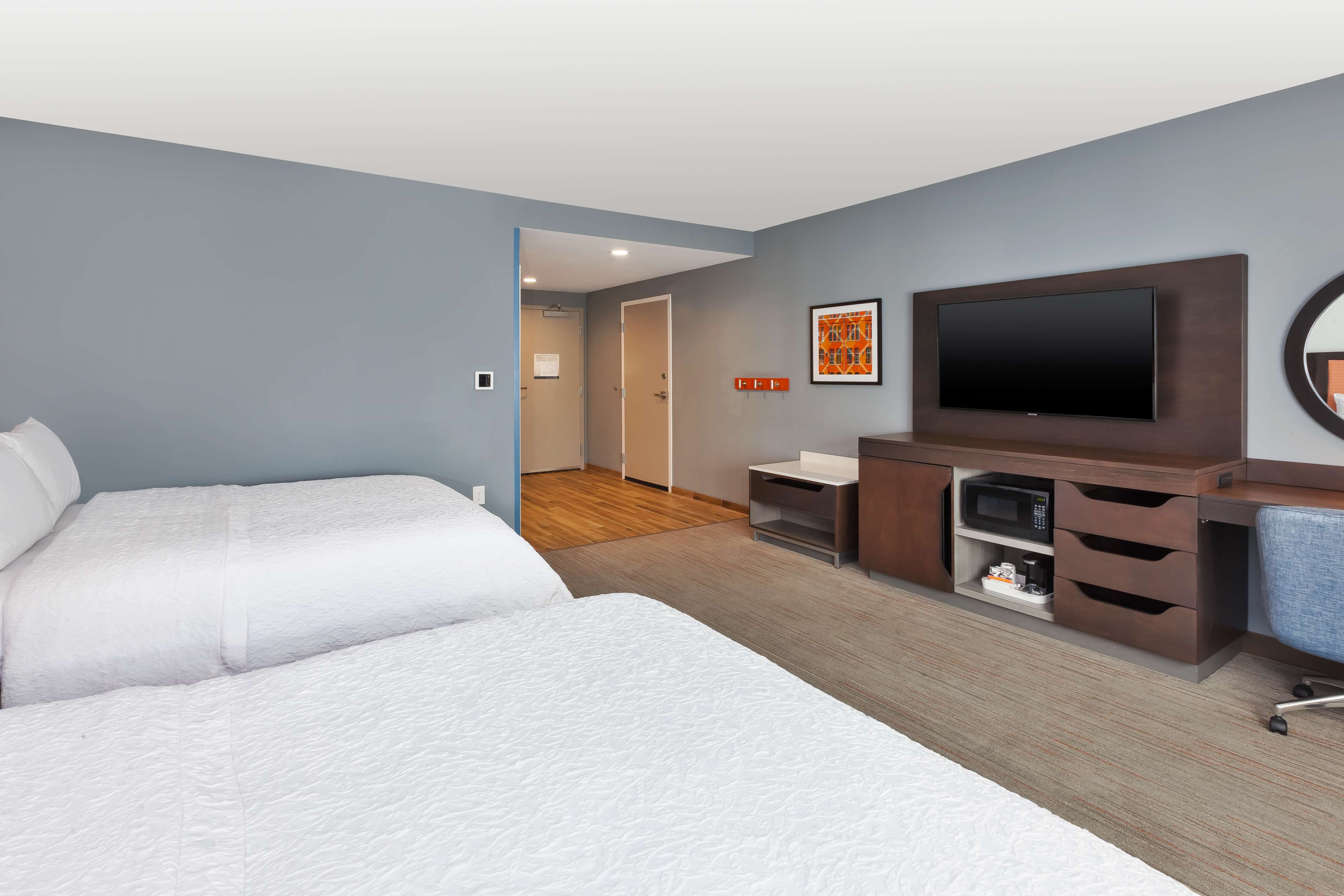 Hampton Inn by Hilton Danville, VA Room Type - 2QN ACCESSIBLE ROOM NS