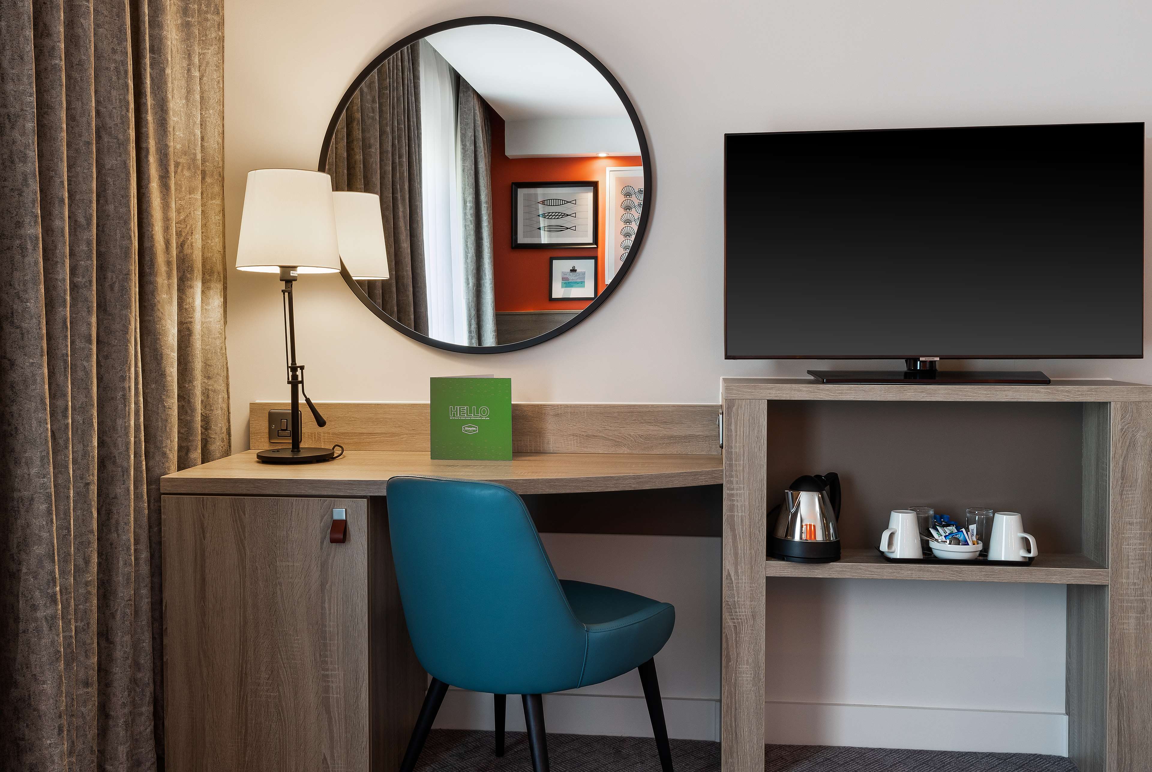 Hampton by Hilton Torquay Room Type - QUEEN ROOM WITH SOFA BED Hampton by Hilton Torquay Room Type - QUEEN ROOM WITH SOFA BED