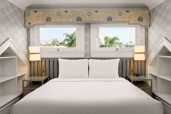  - Hayes Mansion San Jose