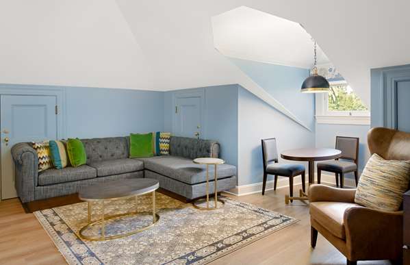  - Hayes Mansion San Jose