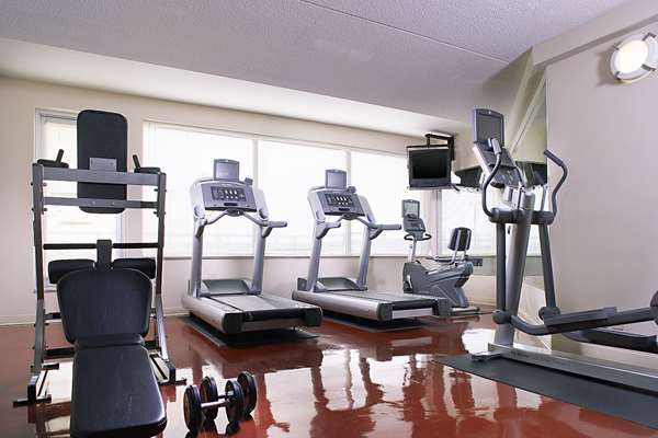 Fitness/ Exercise Room - Lakeview Signature Hotel Airport Winnipeg