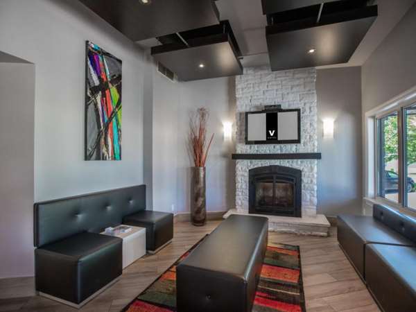 Bar - Hotel V Gatineau